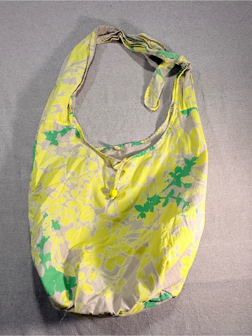 Old Navy Yellow & Green Floral Shoulder Bag. Button closure. Inside pocket